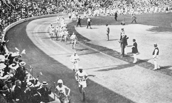 Stockholms-OS 1912 revisited – Jørn Hansen recenserar två jubileumsböcker