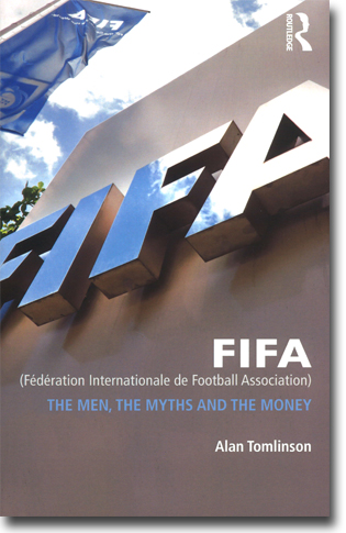 Alan Tomlinson FIFA (Fédération Internationale de Football Association): The Men, the Myths and the Money 195 sidor, hft. Abingdon, Oxon: Routledge 2014 ISBN 978-0-415-49831-9