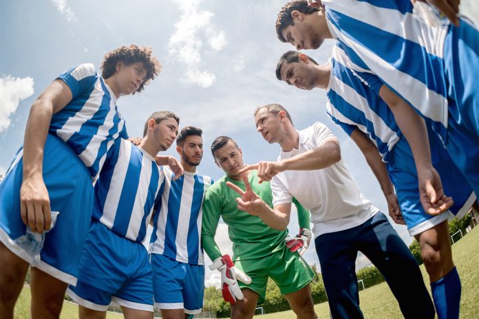 Engaging with uncertainty in athlete development – orchestrating talent development through incremental leadership | A summary