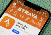 From Kilometers to Kudos: A Study of Runners’ Online Interaction on Strava